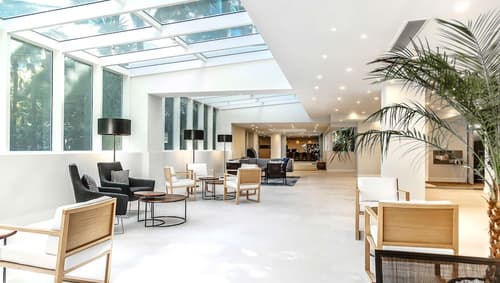 B Ocean Resort Fort Lauderdale Beach, Lobby