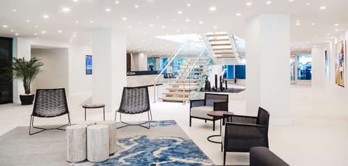 B Ocean Resort Fort Lauderdale Beach, Lobby