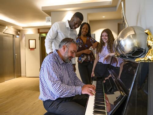 Novotel Paris Créteil Le Lac, Miscellaneous