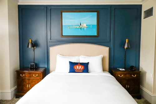 The Dunhill Hotel, Primary image