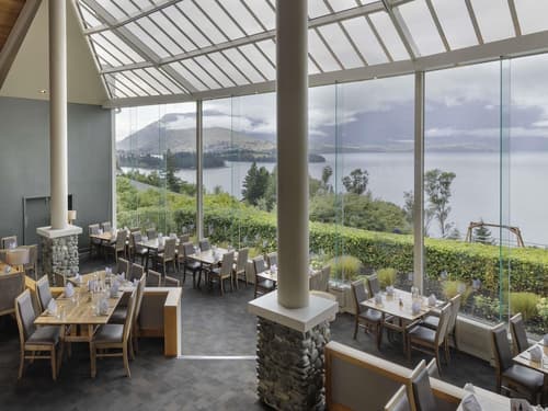 Mercure Queenstown Resort, Indoor wedding