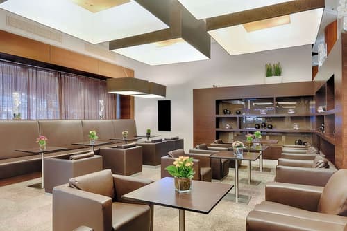 Park Inn by Radisson Berlin Alexanderplatz, Lobby sitting area
