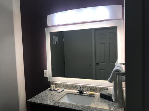 La Quinta Inn by Wyndham Fort Collins, Room