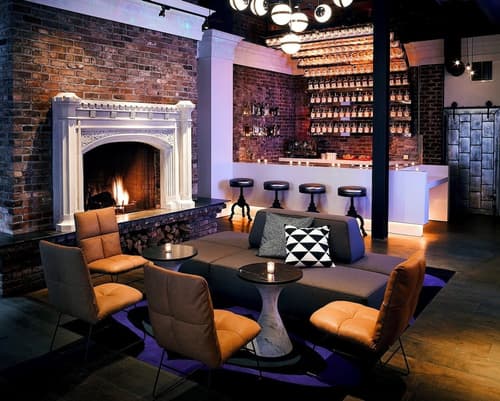 Hotel Zeppelin San Francisco, Lobby