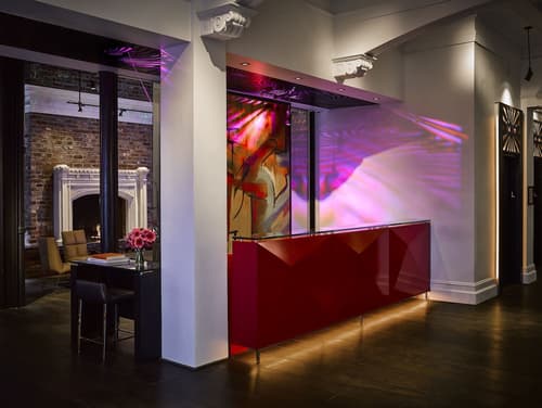 Hotel Zeppelin San Francisco, Lobby