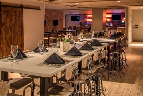 DoubleTree by Hilton Hotel & Suites Pittsburgh Downtown, Restaurant