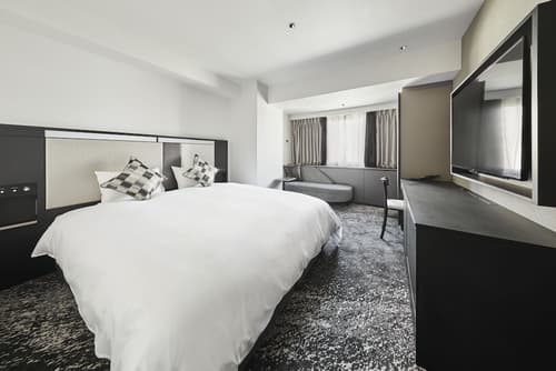 Cross Hotel Osaka, Room