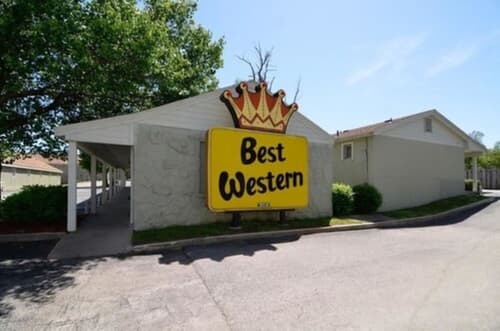 Best Western Route 66 Rail Haven, Exterior