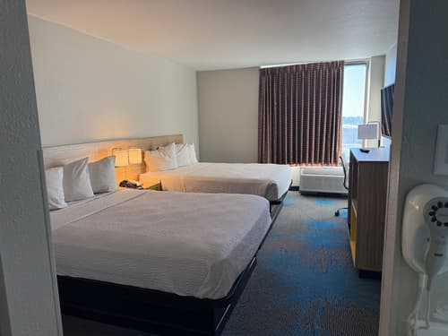 Days Inn by Wyndham Amarillo East, Room