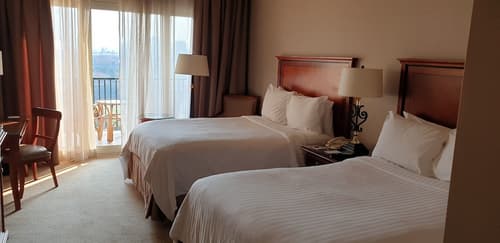 Cairo Marriott Hotel, Room