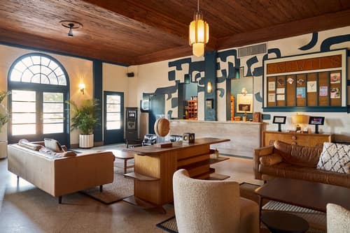 Freehand Miami, Lobby lounge