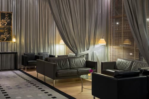 Hotel Auteuil, Lobby