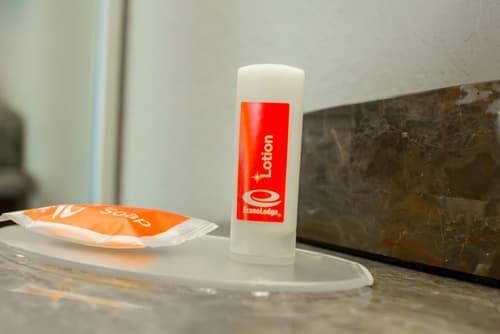 Greenstay Joplin, Bathroom amenities