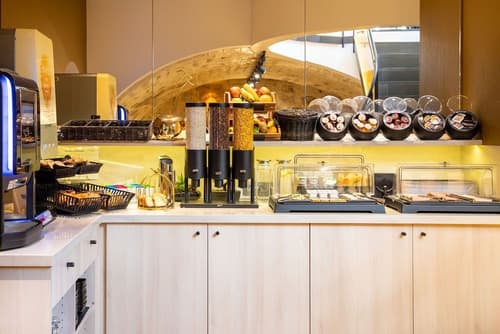 Prince Albert Lyon Bercy, Restaurant