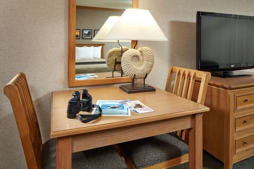 Cavalier Oceanfront Resort, Room