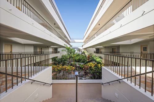 Royal Sea Cliff Kona by OUTRIGGER, Lobby