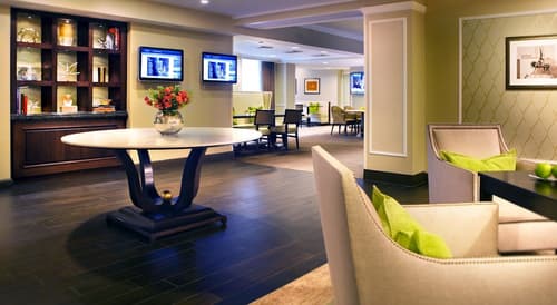 Palmer House a Hilton Hotel, Lobby sitting area