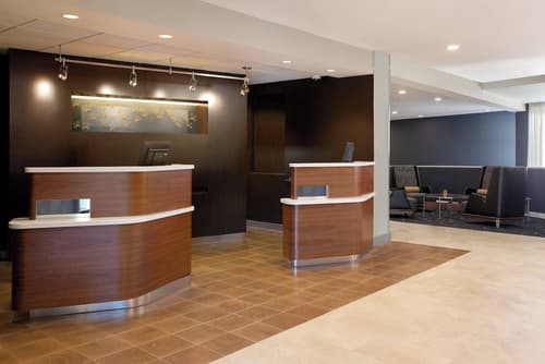 Courtyard By Marriott Palm Springs, Reception