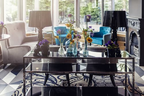 Carlton Square Hotel, Lobby lounge