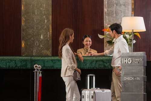 Holiday Inn Bangkok Silom by IHG, Lobby lounge