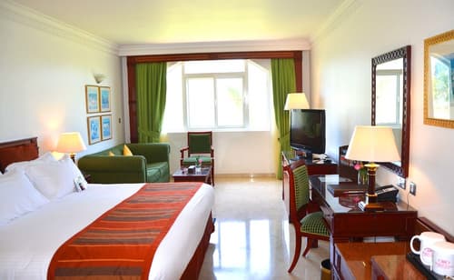 Crowne Plaza Resort Salalah by IHG, Room