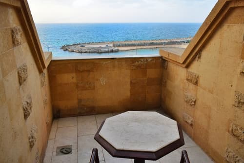 Romance Alexandria Hotel, Room