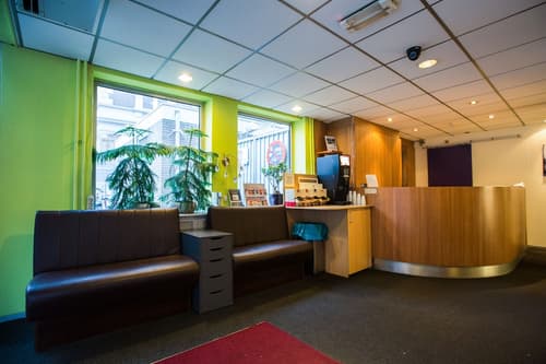 Trianon Hotel, Lobby