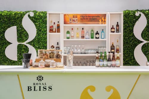 Hotel Madrid Alameda Aeropuerto, Affiliated by Meliá, Swim-up bar