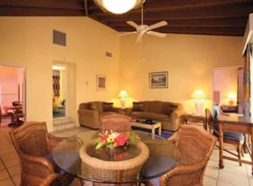 Bay View Suites Paradise Island, Room