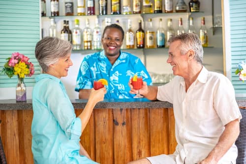 Bay View Suites Paradise Island, Bar (on property)