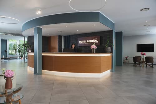 Hotel Admiral, Reception