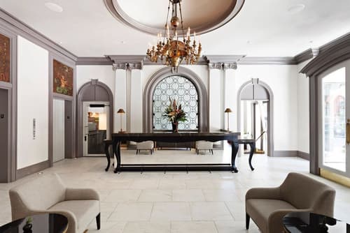 Warwick San Francisco, Lobby