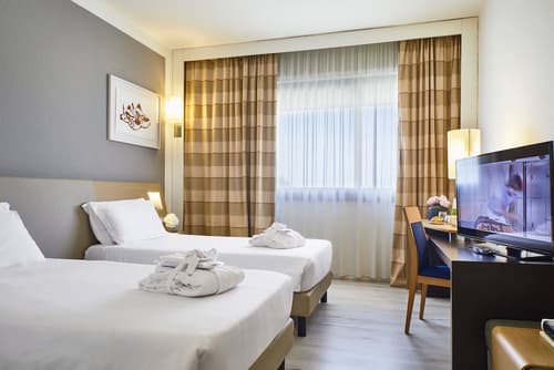 Living Place Hotel, Room