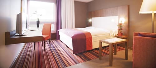 Mövenpick Hotel Zuerich-Airport, Room
