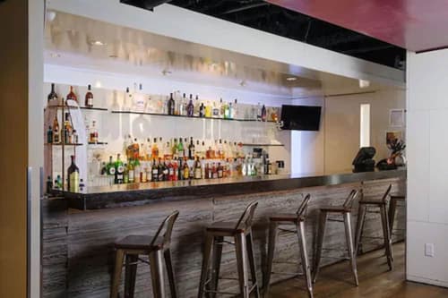 Arc The Hotel, Bar (on property)