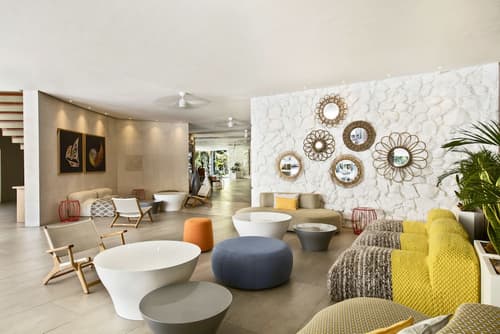 La Pirogue Mauritius, Lobby lounge