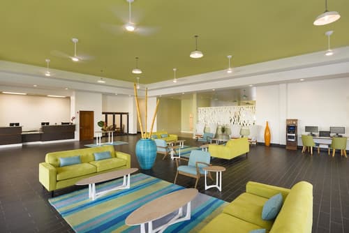 Kauai Shores Hotel, Lobby