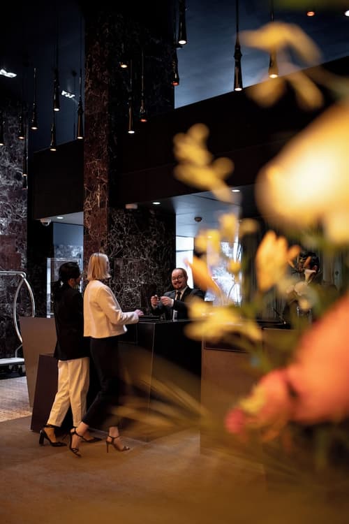 Sofitel Munich Bayerpost, Reception