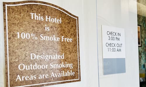 Clarion Inn Page - Lake Powell, Reception