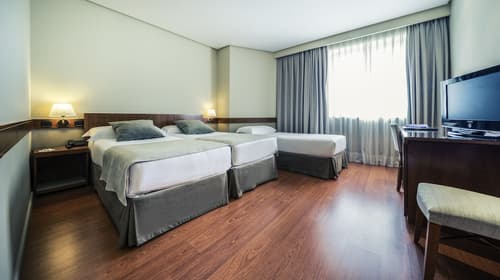 Mercure Carlton Rioja, Room