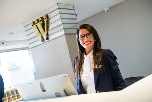 Windsor Hotel And Tower, Reception