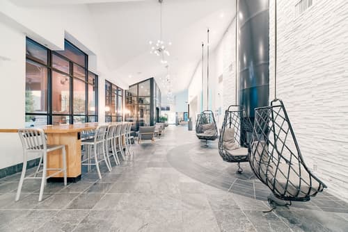 Aava Whistler Hotel, Lobby sitting area