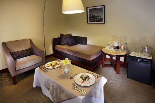 Emporio Reforma, Room