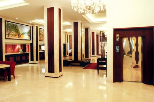 Emporio Reforma, Lobby