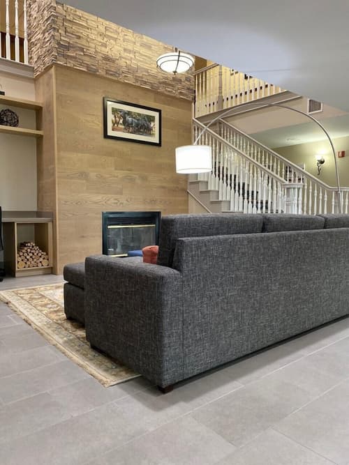 Country Inn & Suites by Radisson, Fort Worth, TX, Lobby