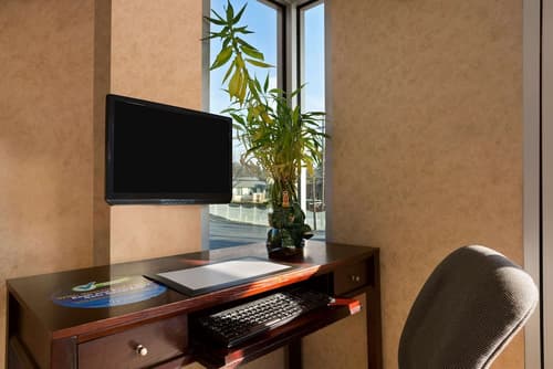 Super 8 by Wyndham Austin Downtown/Capitol Area, Lobby