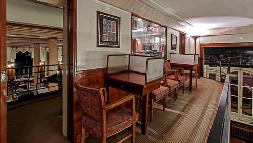 Hotel Astoria, Lobby