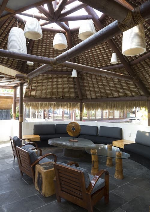 Coconuts Beach Club Resort & Spa, Reception