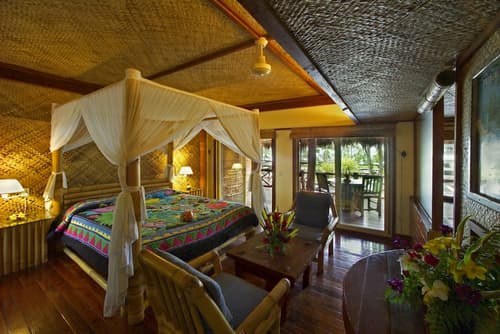 Coconuts Beach Club Resort & Spa, Room