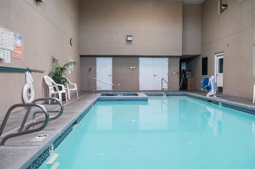Econo Lodge Albuquerque Old Town, Indoor pool